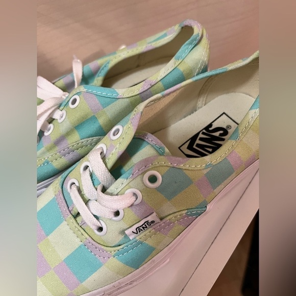 🔴Platform colourful plaid vans women’s sneakers - Picture 4 of 7